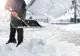 Trucul genial care te va ajuta să își deszăpezești locul de parcare și curtea. Este extrem de simplu și de rapid 
