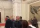 Ofițerul de presă al Guvernului, sancționat după incidentul cu jurnaliștii de pe holurile Parlamentului: salariul, redus cu 5%