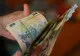Ungaria reduce salariile parlamentarilor. România le crește