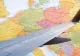 Cine sunt tinerii cărora li se oferă șansa să vadă Europa gratis. Comisia Europeană oferă 40.000 de permise de călătorie