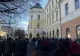 Revoltă din cauza taxelor în țară. Proteste la primărie