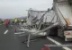 Pericol pe autostradă: două TIR‑uri, unul încărcat cu sulfat de amoniu, implicate într-un accident violent pe A1 - FOTO&VIDEO 