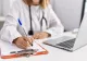 Românii au găsit „portița perfectă”: trucul prin care nu mai pierd prima zi de concediu medical – și nu e ilegal!