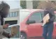 Rețea destructurată la Atena: români ținuți ostatici și obligați să cerșească în Grecia. 12 victime așteaptă să fie repatriate