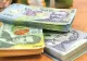 Românii pot investi, începând de luni, în titluri de stat Tezaur. Cât sunt dobânzile pe an