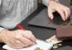 Salariile românilor, printre cele mai mici din UE. Doar două țări își plătesc angajații cu mai puțini bani decât noi 