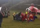 Un copac uriaș s-a prăbușit peste un tânăr în Bistrița-Năsăud. Bărbatul a murit, în ciuda eforturilor medicilor