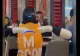 Momentul în care un robot-chelner o ia razna la serviciu. După ce sparge tot ce găsește în cale, începe să danseze haotic - VIDEO