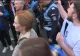 Fostul ministru al Transporturilor Radu Berceanu, huiduit, bruscat și evacuat de jandarmi de la manifestația pro-Bolojan din Piața Victoriei - VIDEO