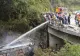 Tragedie pe șoselele din Ecuador: un autobuz a căzut într-o râpă și a luat foc. Bilanț tragic: 14 morți și zeci de răniți - VIDEO