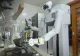 O companie din China a lansat robotul care îți face patul, gătește, face curățenie și spală toaleta - VIDEO