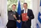 Macron, vizită la Atena: Franța și Grecia au semnat nouă acorduri, inclusiv un pact de apărare reînnoit automat la fiecare cinci ani