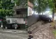 Accident în municipiul Bârlad. O mașină a ieșit de pe carosabil și s-a izbit violent de un copac-FOTO
