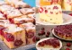 Prăjitura răsturnată cu cireșe. Rețeta simplă și delicioasă care îți aduce aroma verii în farfurie 