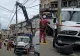 Accident spectaculos la Câmpulung Moldovenesc. O dubiță a distrus un stâlp de beton, iar alimentarea cu energie electrică a fost oprită