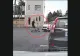 Adolescent de 16 ani, la un pas de tragedie pe trotinetă. Un șofer i-a tăiat calea într-o intersecție din Brașov - VIDEO