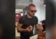 Imagini inedite: Ricky Martin, întâmpinat cu pâine și sare