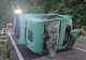 Trafic blocat pe Valea Oltului, timp de mai multe ore, după ce un TIR a plonjat în Olt: imagini halucinante VIDEO 