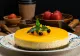 Cheesecake cu jeleu de piersici, desertul-vedetă al verii. Rețeta răcoritoare care se prepară fără coacere