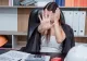 Franța dă o lege care pedepsește „hărțuirea sexuală ambientală”. Oricine poate fi considerat victimă, chiar dacă remarcile nu îi erau adresate