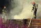 Incendiu în zona Piața Gării din Târgu Mureş. Ard mai multe traverse de cale ferată stivuite