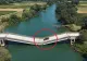 Pericol în Grecia: zeci de șoferi traversează zilnic un pod prăbușit și își riscă viața. Imagini șocante VIDEO