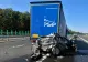 Un mort și un rănit grav pe A0, după ce mașina în care se aflau a fost prinsă între două TIR-uri