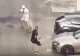 Imagini șocante: bătaie cu macete și cuțite în mijlocul străzii în Târgu Jiu