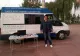 Isteria ambulanței negre revine. Cum sunt prostiți românii: scriitoare atacată pentru că vindea cărți