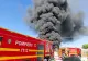 Incendiu de proporții la o hală cu deșeuri și mase plastice din județul Prahova. A fost emis un mesaj RO-ALERT-FOTO/VIDEO