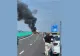 Accident grav pe Drumul Expres 12, în Argeș. Mașină mistuită de flăcări, după ce a lovit parapetul de la marginea șoselei