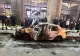 Explozie și incendiu în fața Gării de Nord din București. O mașină electrică a luat foc