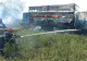 Incendiu puternic în județul Argeș. Un autocamion încărcat cu stupi a fost făcut scrum - FOTO