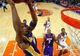 VIDEO / Kobe Bryant a reuşit 61 de puncte în meciul cu Knicks şi a stabilit recordul acestui sezon din NBA