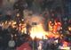 Suporterii sârbi au aprins torţe pe stadion şi au aruncat cu scaune 
