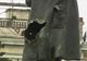 Partea din spate a statuii lui Lenin din St. Petersburg, distrusă de o bombă 
