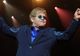 Elton John a contribuit la SALVAREA din Mariupol a unui băieţel pe care a vrut să îl ADOPTE în 2009