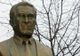 Bustul regizorului Sergiu Nicolaescu va fi înlăturat din centrul oraşului Târgu-Jiu