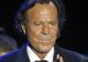 JULIO IGLESIAS, desemnat CEL MAI DE SUCCES artist latino al tuturor timpurilor