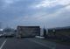 Accident SPECTACULOS pe centura Clujului. Un camion a fost răsturnat pe drum de un șofer 
