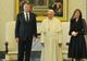 Preşedintele Iohannis: Papa Francisc vine în România în 2018