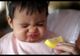 Reacția adorabilă a copiilor care gustă pentru prima dată lămâie