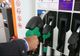 Efectul petrolului ieftin: motorina coboară sub 5 lei pe litru!