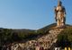 Aceasta este cea mai înaltă statuie din lume. Câţi metri are şi unde se află
