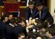 VIDEO Politică cu pumnul! Parlamentarii din Ucraina s-au luat din nou la bătaie