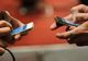 Adio, convorbiri telefonice! Comunicăm mai mult prin mesaje: ce fac 40% din posesorii de smartphone