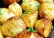 Aşa faci cei mai buni cartofi la cuptor. Ingredientul ţinut secret de marii bucătari 