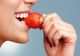 Cum îţi albeşti dinţii cu ajutorul căpşunelor. Puţini ştiu acest remediu!