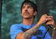 Solistul Red Hot Chili Peppers, nud în cel mai recent videoclip al formaţiei