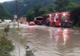 Inundaţii pe Valea Oltului: râul Olt a ieşit din matcă şi a acoperit şoseaua 